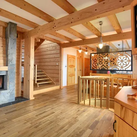 Dom W Hubie Z Sauna I Bawialnia Dla Dzieci Maniowy Exterior photo