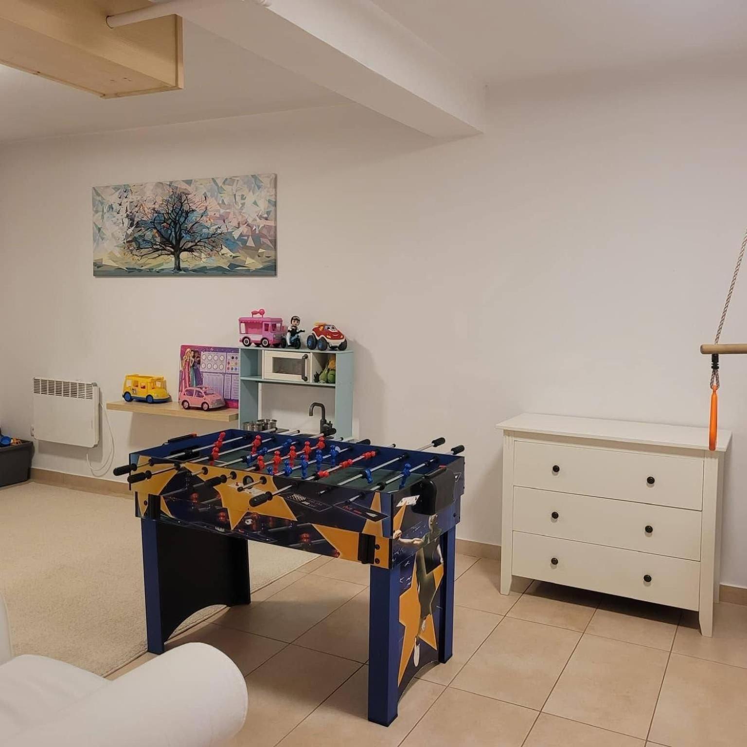 Dom W Hubie Z Sauna I Bawialnia Dla Dzieci Holiday home Maniowy