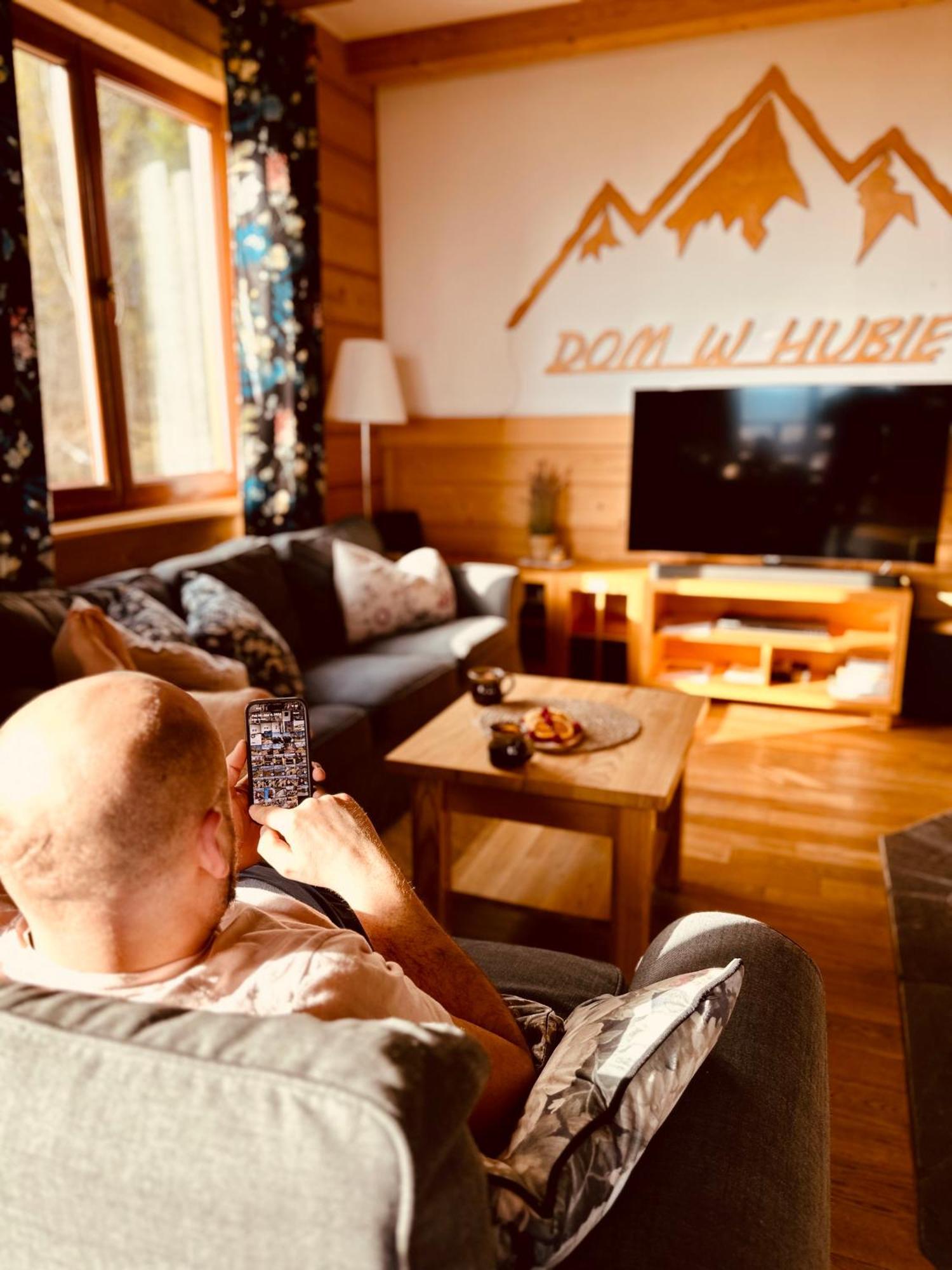 Holiday home Dom W Hubie Z Sauna I Bawialnia Dla Dzieci Maniowy
